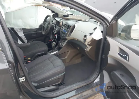 2015 Chevrolet Sonic Lt Auto from USA, damaged, VIN 1G1JC5SH2F4108948